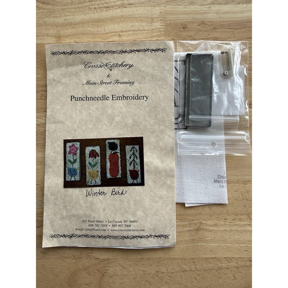 WINTER BIRD Crosse Stitchery Punch Needle Embroidery w Fabric & Tin Pin Pack